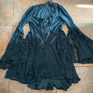 Killstar Emerald Flare sleeve Lace Dress